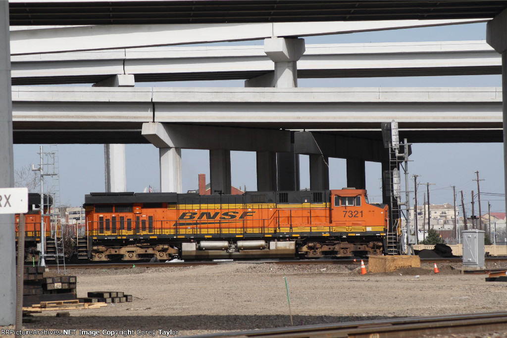 BNSF 7321